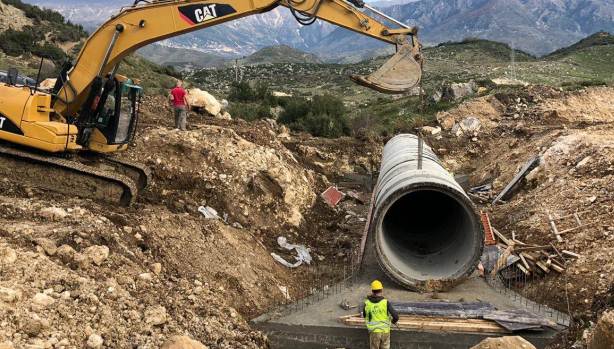 Projekti i rruges se lumit te Vlores: FSHZH vijon punimet me ritme te pershpejtuara ne Lotin 2